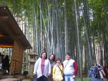 Philippine Family Find Street Food Delicious in Kamakura