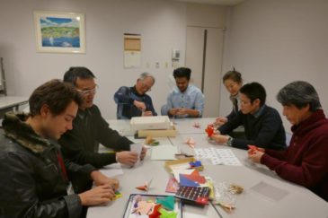 ＪＩＣＡ横浜で折り紙体験会