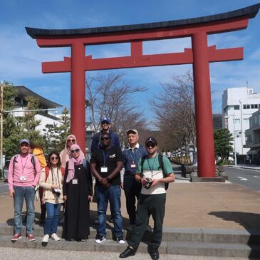 鎌倉で七五三の子供たちや結婚式後のカップルに遭遇